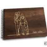 Dřevěné kroužkové fotoalbum - Naše rodina DK